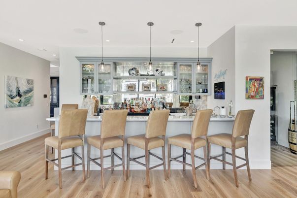 Interior, Pendant Lights, Recessed Lighting, Wood Texture Flooring