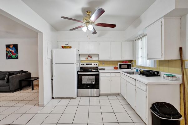 Interior, Kitchen