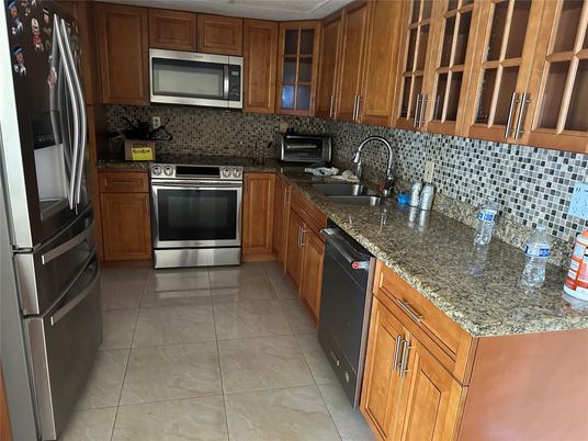 Interior, Kitchen, Stainless Steel Appliances