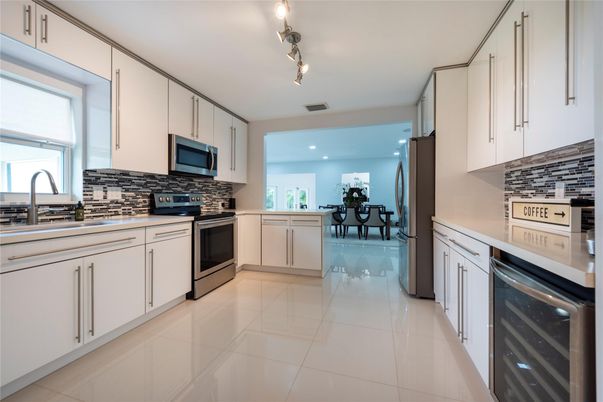 Interior, Kitchen, Recessed Lighting