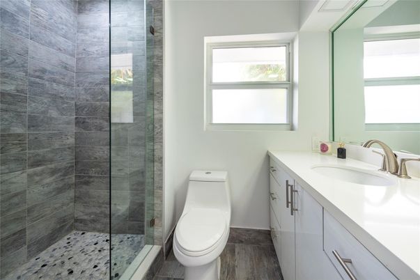 Bathroom, Glass Shower, Interior
