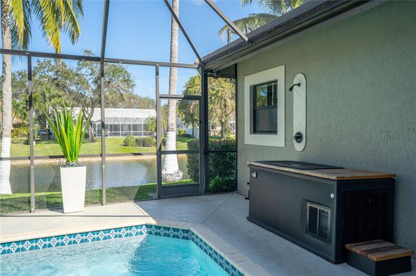 Glass Ceilings, Interior, Pool, Sun Room, Water