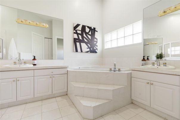 Bathroom, Dual Sink Vanities, Interior