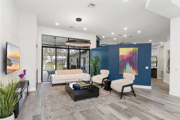 Interior, Living room, Pendant Lights, Recessed Lighting, Wood Texture Flooring