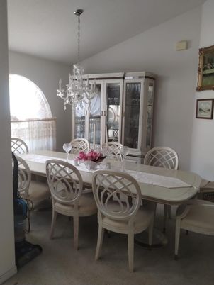 Chandelier, Dining room, Interior