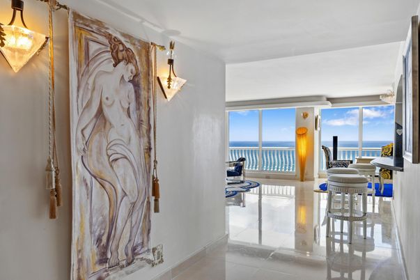 Interior, Water