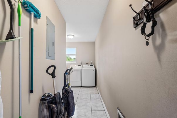 Interior, Washer