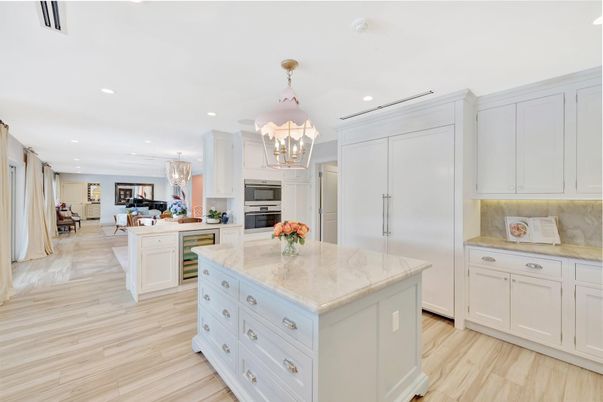 Chandelier, Interior, Kitchen, Pendant Lights, Recessed Lighting, Stainless Steel Appliances, Wood Texture Flooring