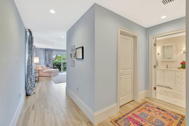 Bathroom, Interior, Recessed Lighting, Wood Texture Flooring