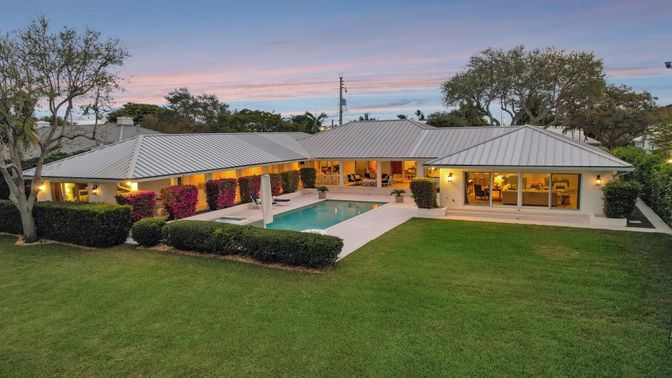 Backyard, Exterior, Pool