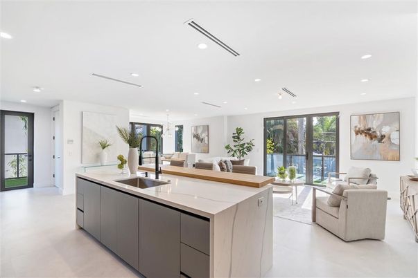 Interior, Kitchen, Living room, Pendant Lights, Recessed Lighting