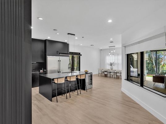 Dining room, Interior, Kitchen, Pendant Lights, Recessed Lighting, Wood Texture Flooring