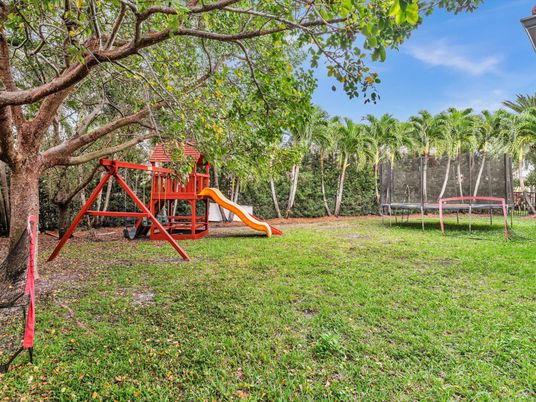 Backyard, Exterior, Playground