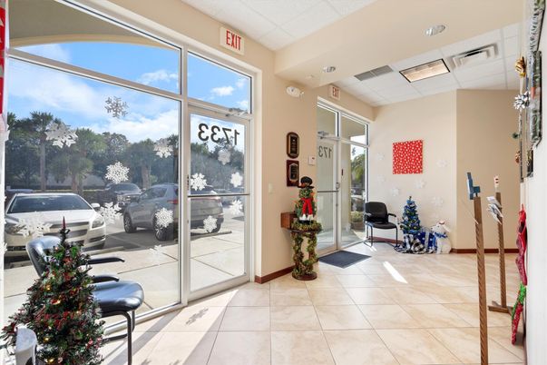 Interior, Recessed Lighting, Sun Room