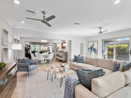 Dining room, Interior, Living room, Recessed Lighting