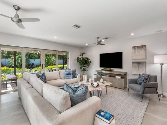 Interior, Living room, Recessed Lighting, Water