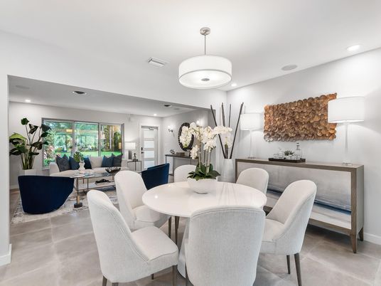 Dining room, Interior, Living room, Recessed Lighting