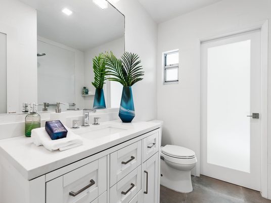 Bathroom, Interior, Recessed Lighting