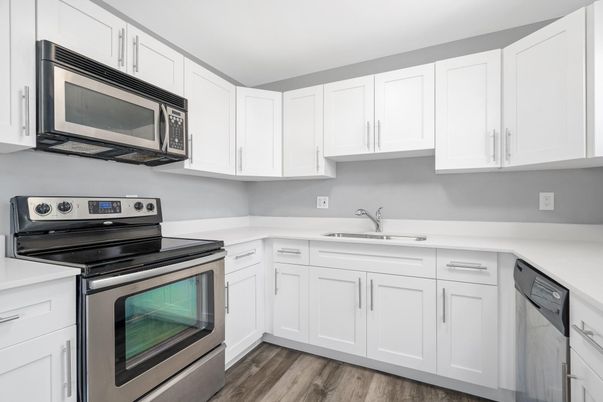 Interior, Kitchen, Stainless Steel Appliances, Wood Texture Flooring