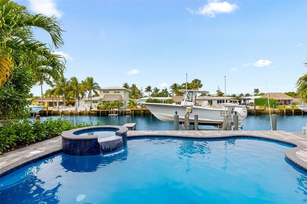 Exterior, Lake, Pool