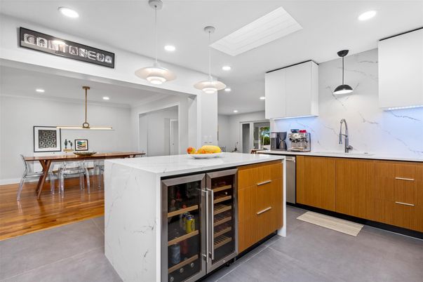 Dining room, Interior, Kitchen, Marble Walls, Pendant Lights, Recessed Lighting, Stainless Steel Appliances, Wood Texture Flooring
