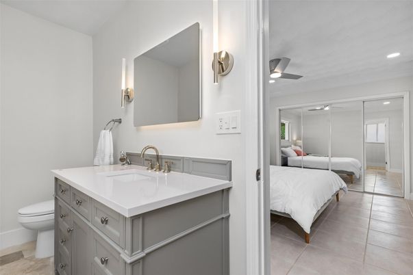 Bathroom, Bedroom, Interior, Recessed Lighting