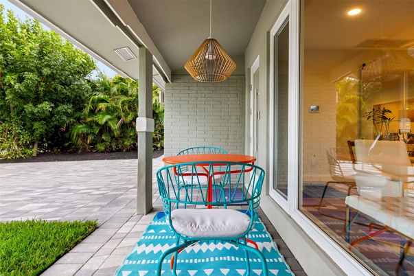 Exterior, Pendant Lights