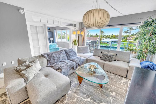Interior, Living room, Pendant Lights