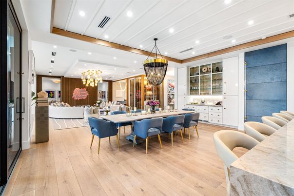 Chandelier, Dining room, Interior, Living room, Recessed Lighting, Wood Texture Flooring