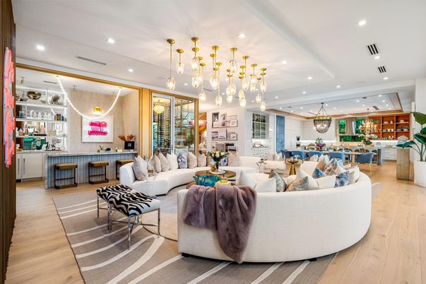 Dining room, Interior, Living room, Pendant Lights, Recessed Lighting, Wood Texture Flooring