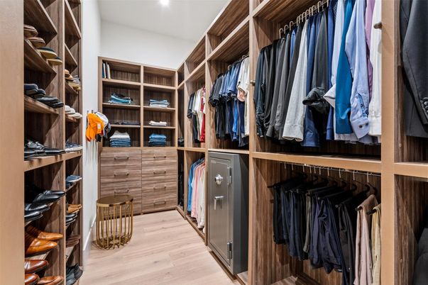 Interior, Recessed Lighting, Walk-in Closets, Wood Texture Flooring
