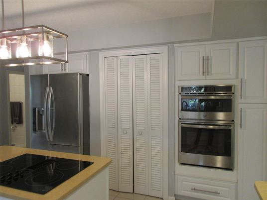 Interior, Kitchen, Pendant Lights, Stainless Steel Appliances