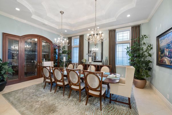 Chandelier, Dining room, Interior, Recessed Lighting