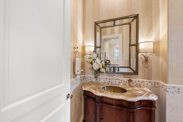 Bathroom, Interior, Tile Countertops