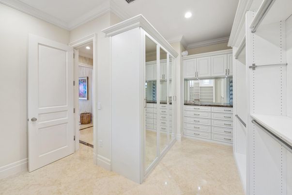 Interior, Recessed Lighting, Walk-in Closets