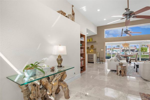 Dining room, Interior, Living room, Recessed Lighting