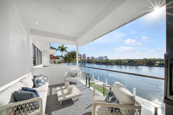 Water, Exterior, Interior, Living room, Other