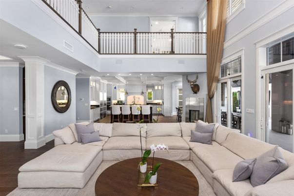 Dining room, Interior, Kitchen, Living room, Pendant Lights, Recessed Lighting, Wood Texture Flooring