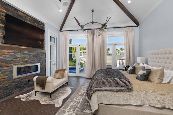 Bedroom, Fireplace, Interior, Recessed Lighting, Wood Texture Flooring