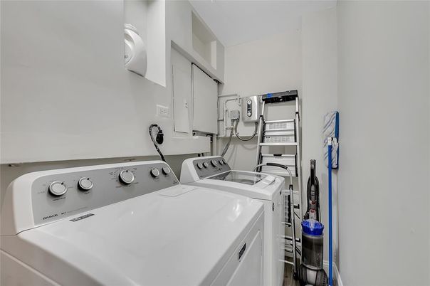 Interior, Utility Closets, Washer