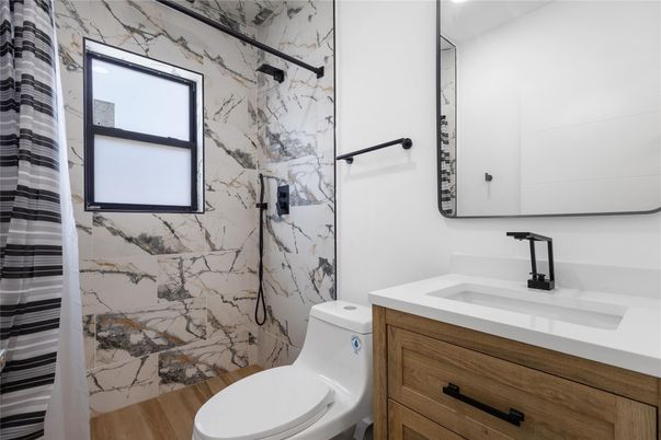 Bathroom, Interior, Marble Walls
