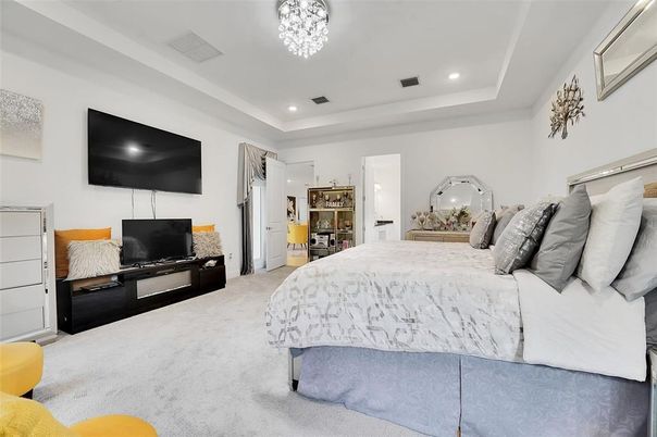 Bedroom, Interior, Recessed Lighting