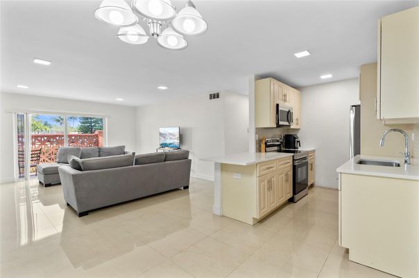 Interior, Kitchen, Living room, Recessed Lighting, Stainless Steel Appliances