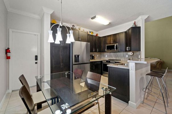 Dining room, Interior, Kitchen, Pendant Lights