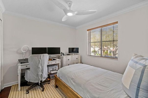 Bedroom, Home Office, Interior, Wood Texture Flooring