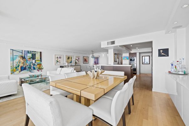 Dining room, Interior, Kitchen, Living room, Recessed Lighting, Wood Texture Flooring