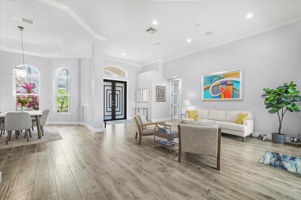 Dining room, Interior, Living room, Pendant Lights, Recessed Lighting, Wood Texture Flooring