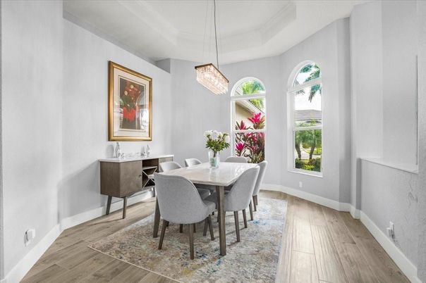 Chandelier, Dining room, Interior, Pendant Lights, Wood Texture Flooring