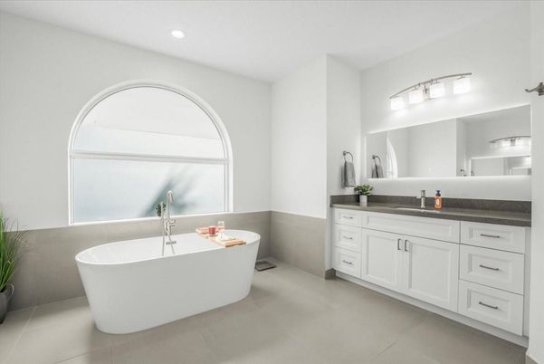 Bathroom, Dual Sink Vanities, Free Standing Baths, Interior, Recessed Lighting