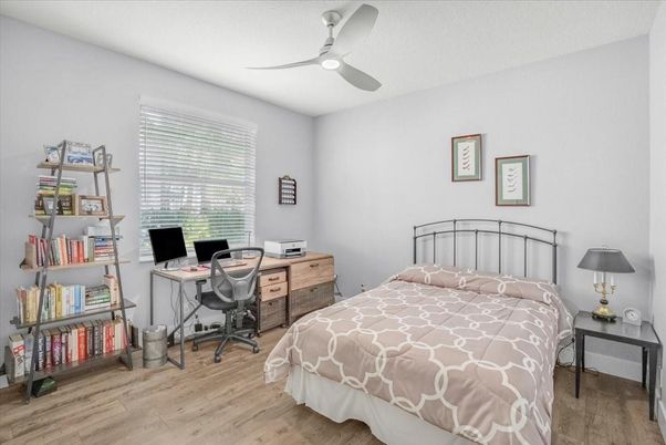 Bedroom, Home Office, Interior, Wood Texture Flooring